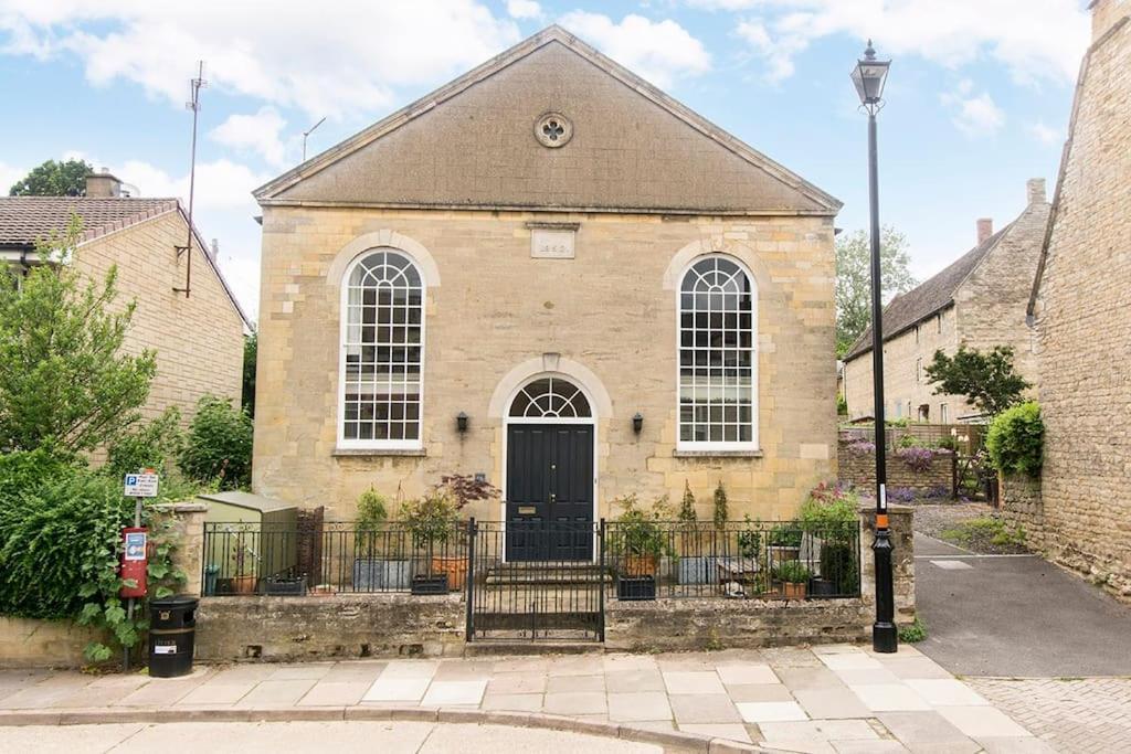 3 Bedroom Converted Chapel In Historic أوندل المظهر الخارجي الصورة